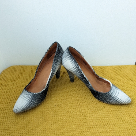 Schuler & Sons Tartan Pumps Anthropologie sz7 EUC - Picture 8 of 10